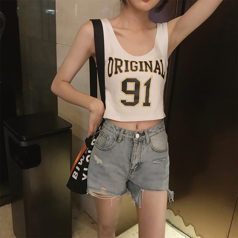 露脐短款小背心女夏韩版减龄运动休闲修身显瘦无袖露肩外穿吊带潮