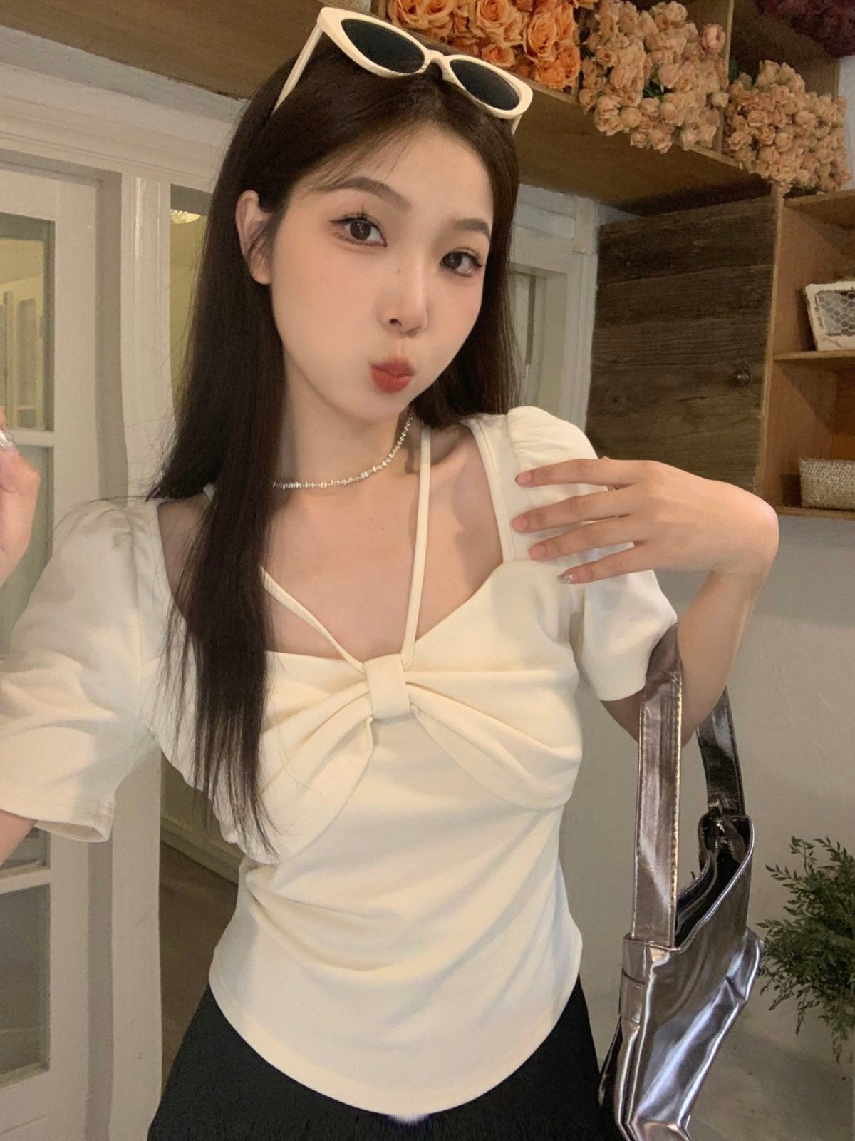 辣妹锁骨正肩显瘦短款上衣图片