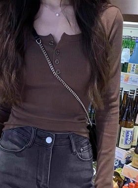 别致纽扣白色t恤女2025夏季新款韩版修身长袖打底衫短款低领上衣