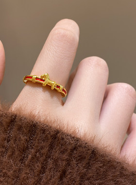 金色小马红绳开口戒指女尾戒指环