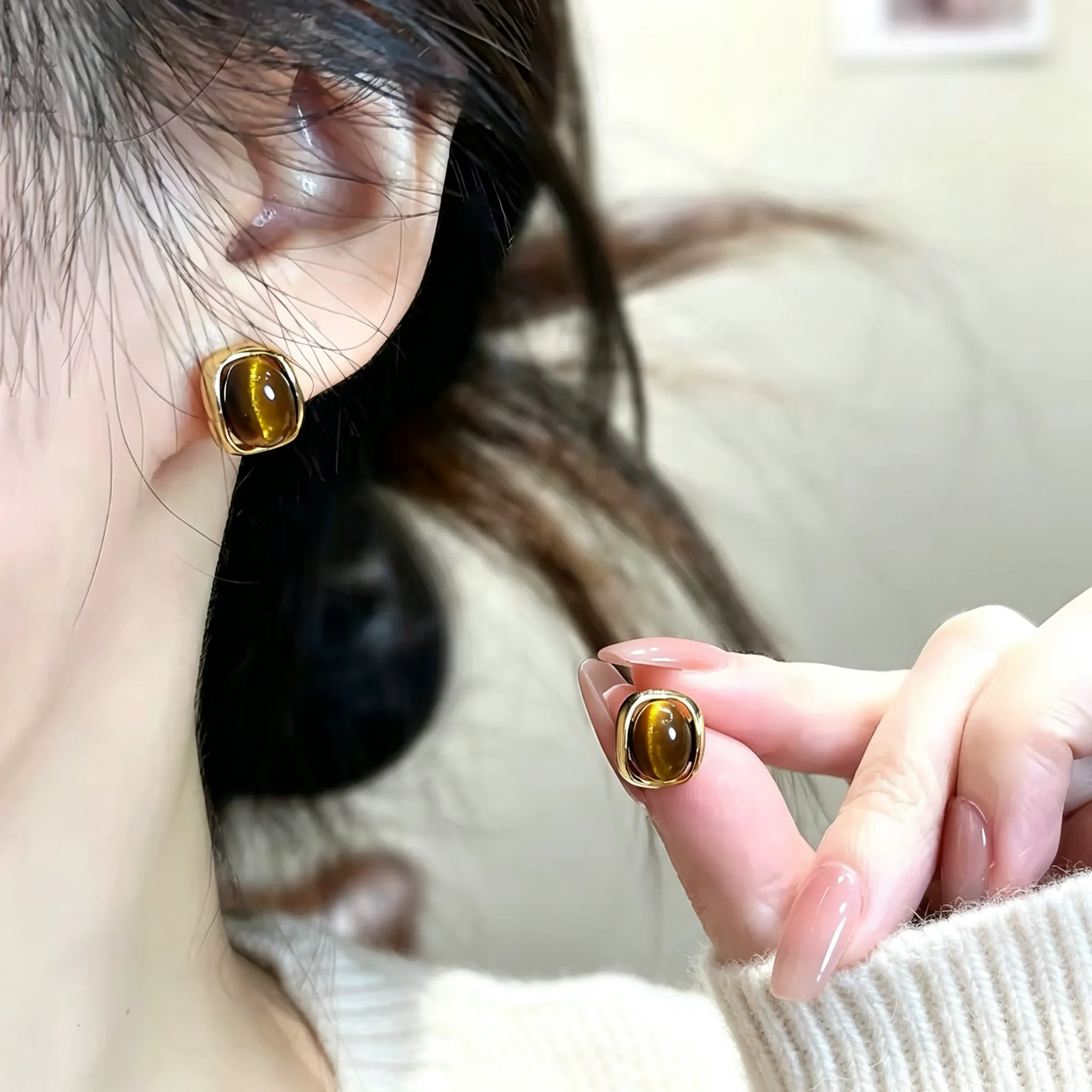 铜合金耳饰 复古美拉德虎眼石耳钉女轻奢简约百搭耳环设计感耳饰
