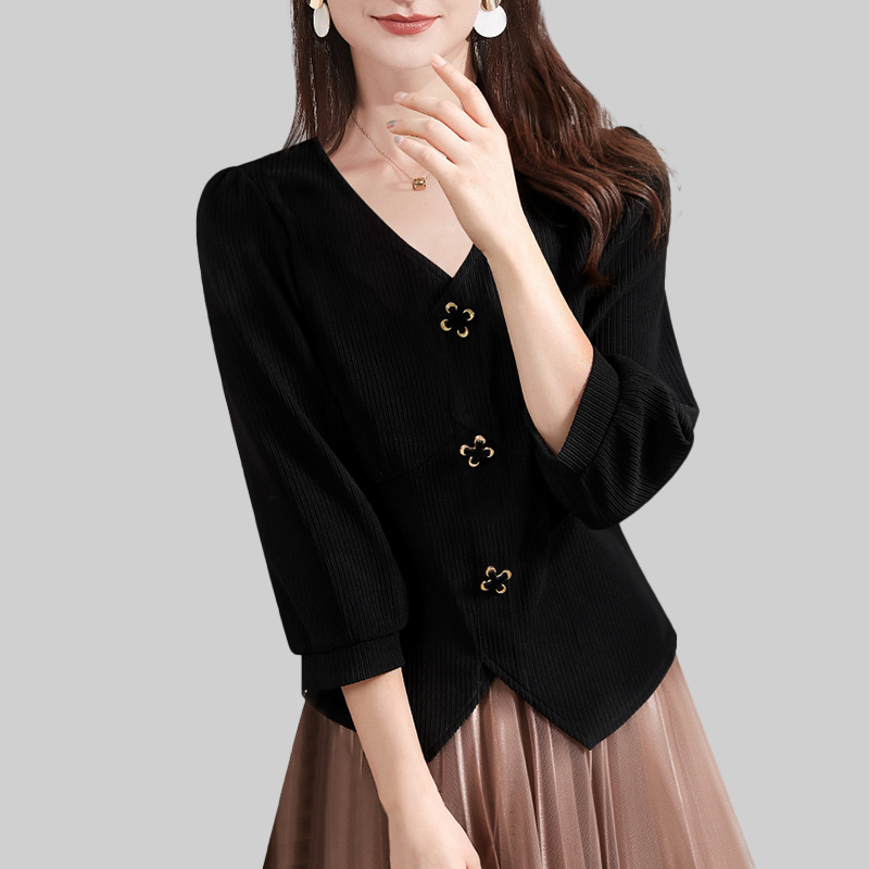 小个子短款洋气七分袖上衣