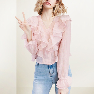设计感V领衬衫女2026年春装新款设计感荷叶边浪漫法式粉色衬衣潮