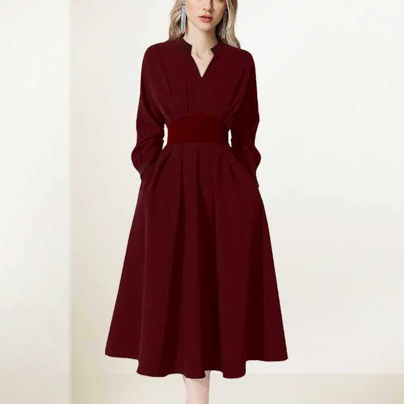 QOOEL设计感复古优雅收腰连衣裙女2025年秋冬新款法式显瘦A