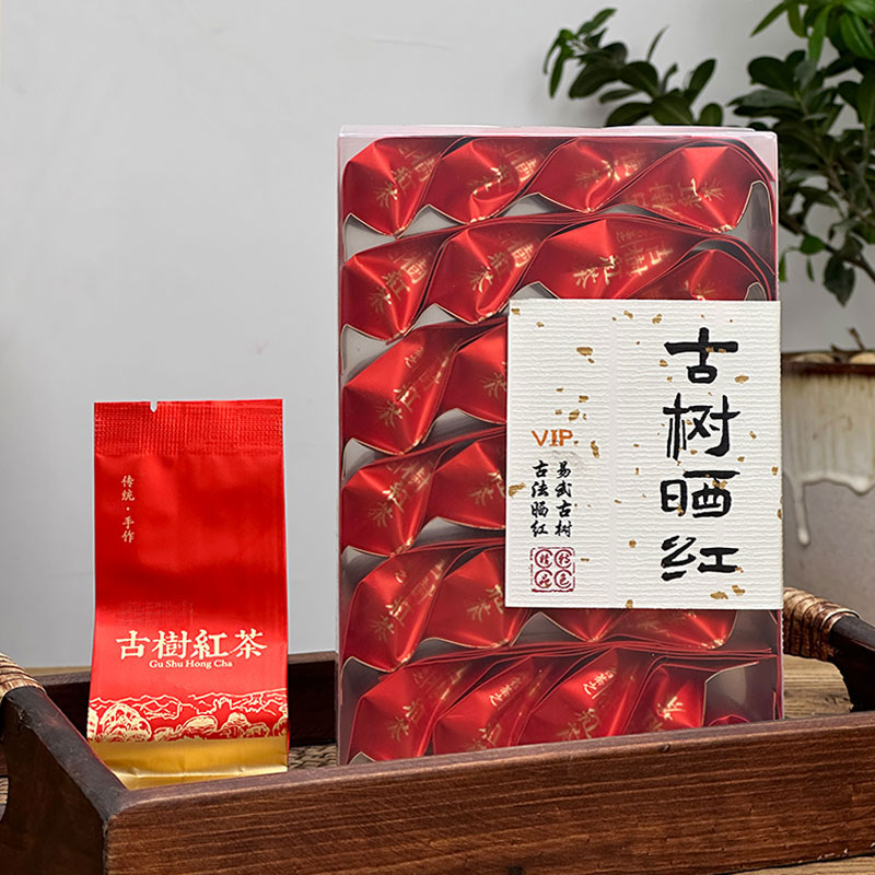 易武古树红茶就像吃果冻醇滑甜润