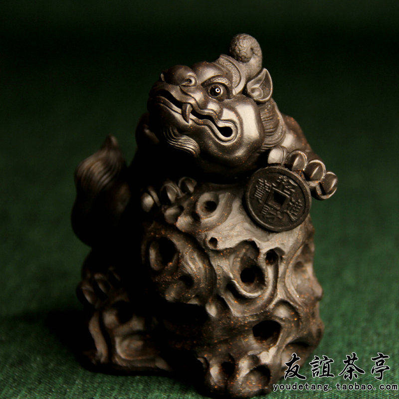 友谊茶亭宜兴紫砂茶宠茶玩雕塑摆件名家陈洪军制原矿紫砂灵石貔貅