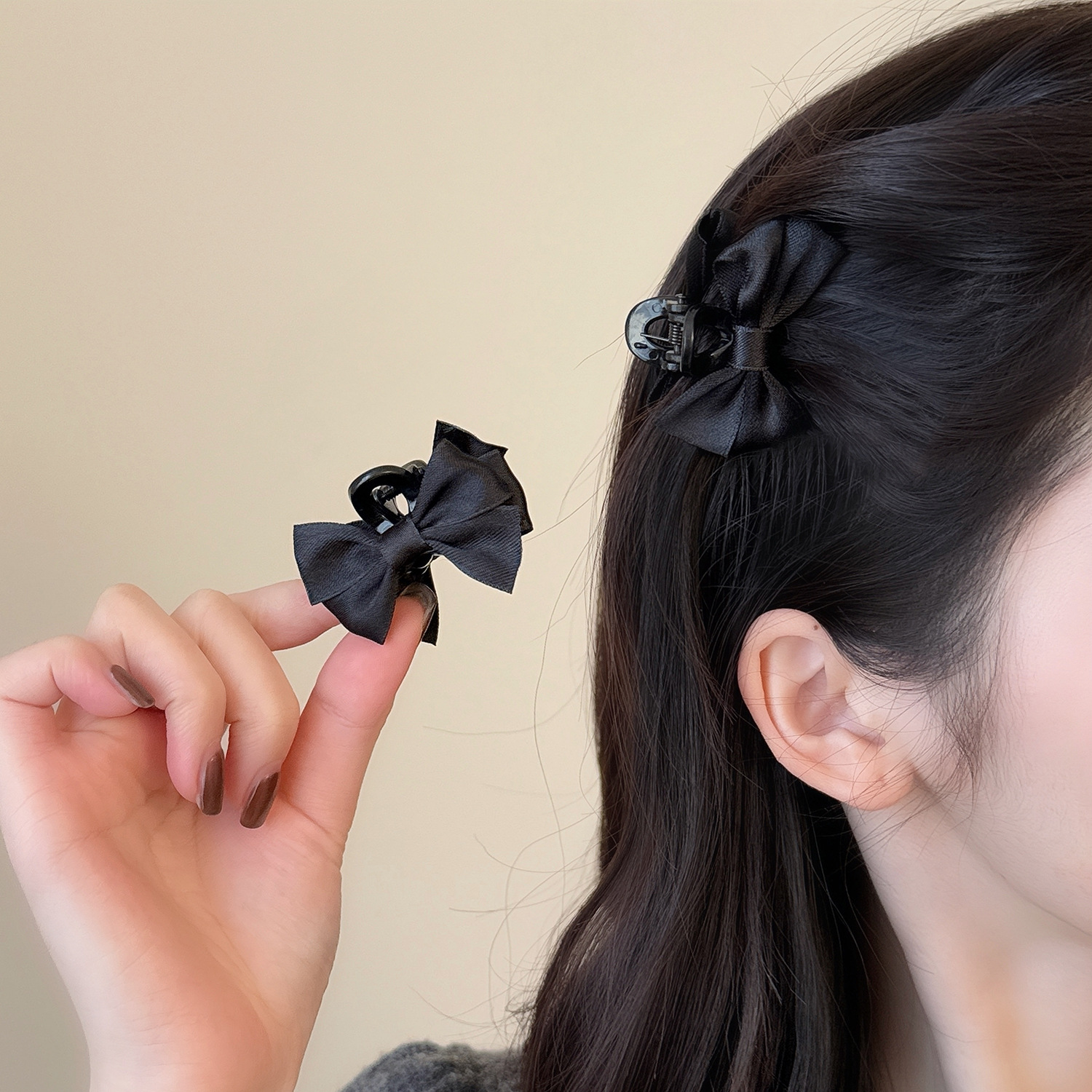 秋冬布艺蝴蝶结公主头小抓夹女高级感精致小巧发夹新款头饰碎发夹