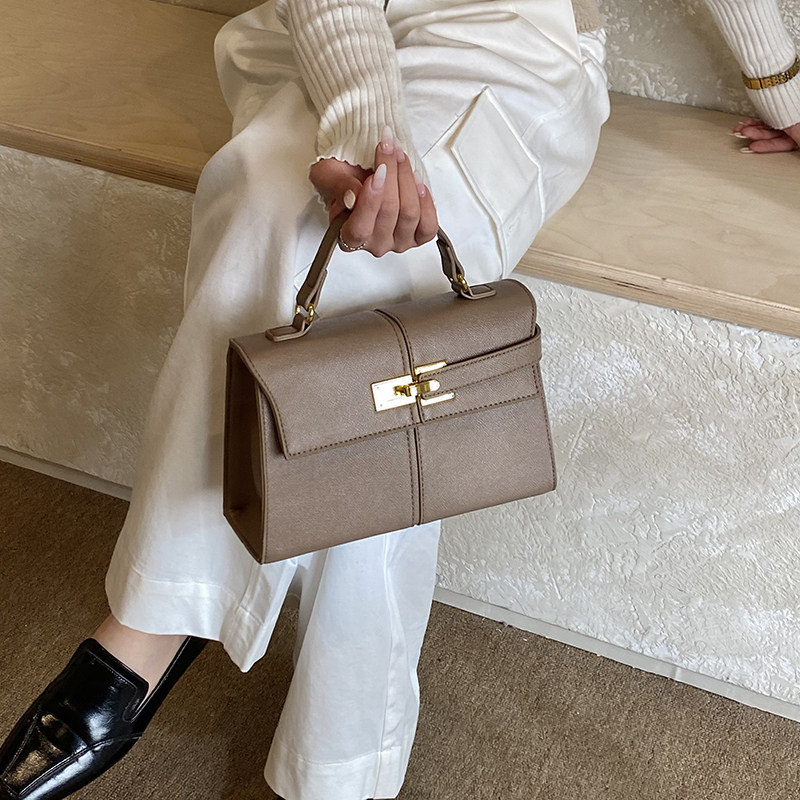 高级感小方包女2026春新款百搭手提斜挎包凯莉包精致百搭休闲拎包,箱包皮具/热销女包/男包,小方包,淘宝优惠券,粉丝福利购,淘宝优惠卷