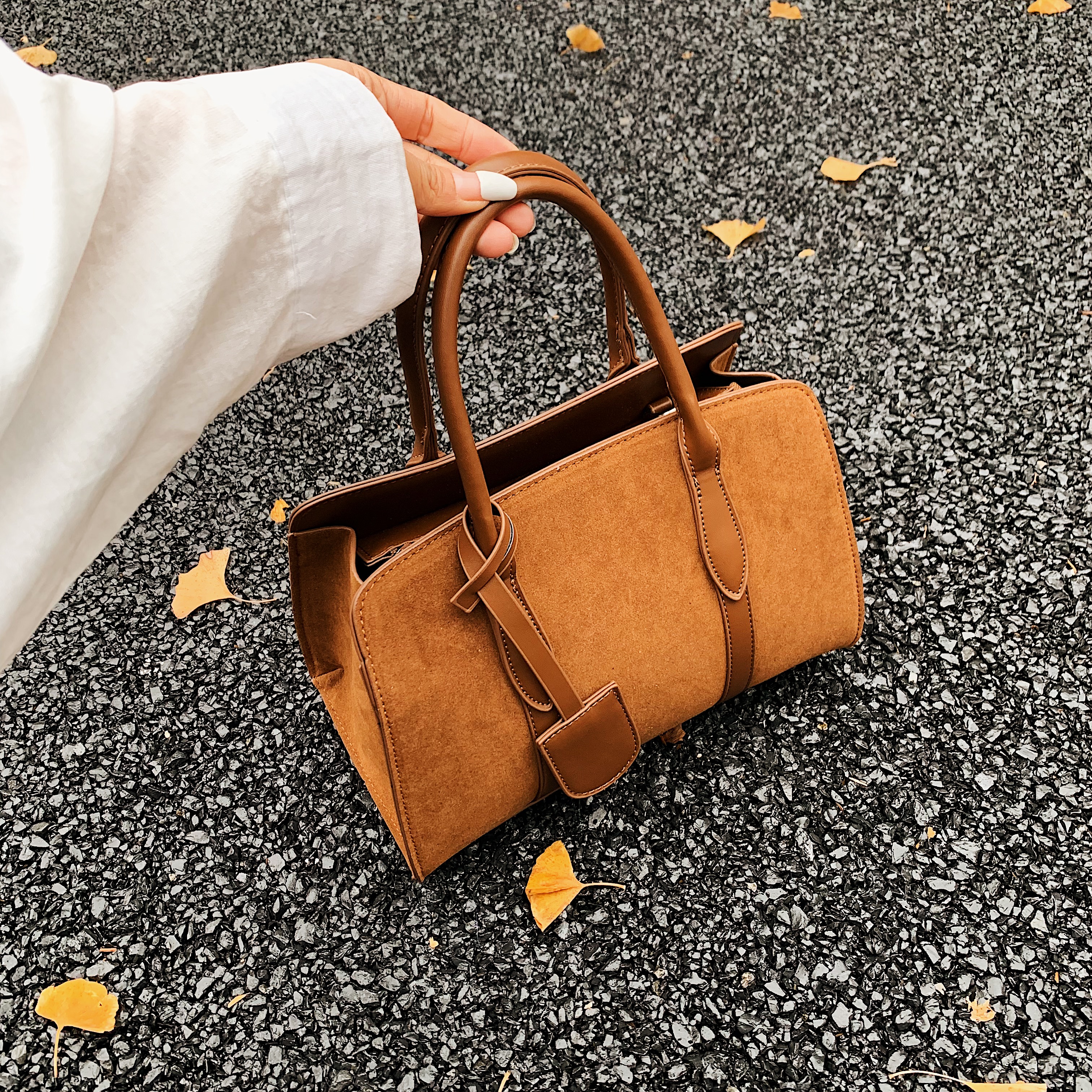 韩系复古小众磨砂手提包女百搭时尚通勤托特包高级感大容量单肩包