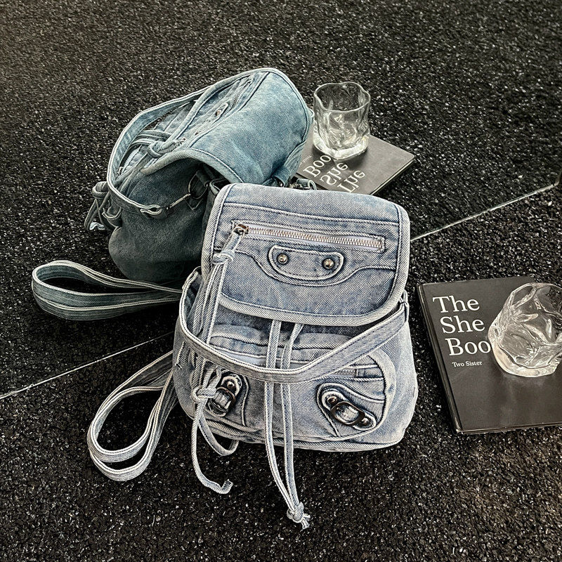 美式复古机车风水洗牛仔双肩包女多口袋通勤百搭手提迷你时髦背包
