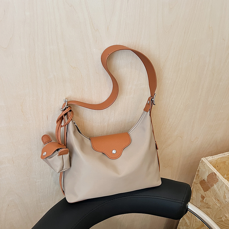 通勤百搭手提hobo腋下包