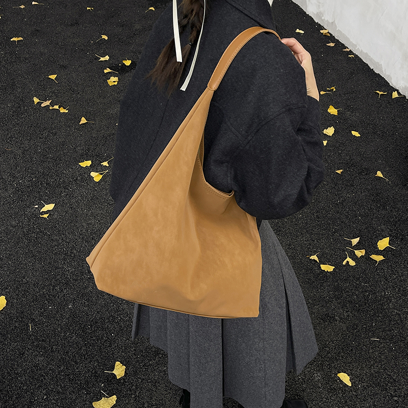 极简风磨砂绒hobo包包女式2025