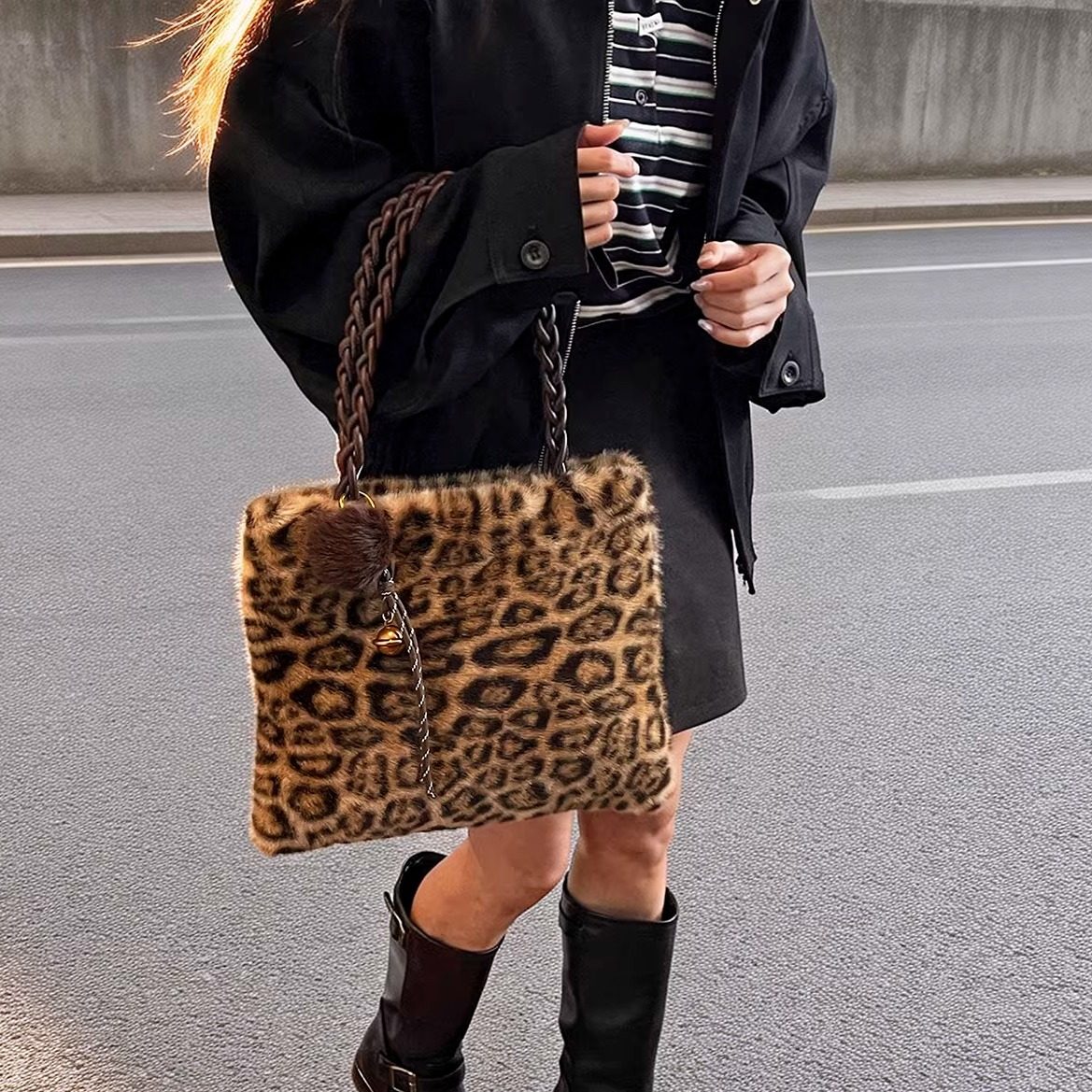 秋冬毛毛包豹纹毛绒托特包女大容量通勤百搭手提包2025新款毛茸包,箱包皮具/热销女包/男包,托特包,淘宝优惠券,粉丝福利购,淘宝优惠卷