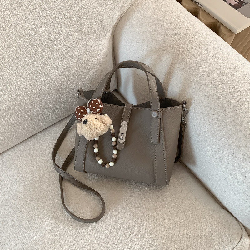 荔枝纹高级质感软皮菜篮子水桶包包女通勤百搭小众手提单肩斜挎包,箱包皮具/热销女包/男包,水桶包,淘宝优惠券,粉丝福利购,淘宝优惠卷