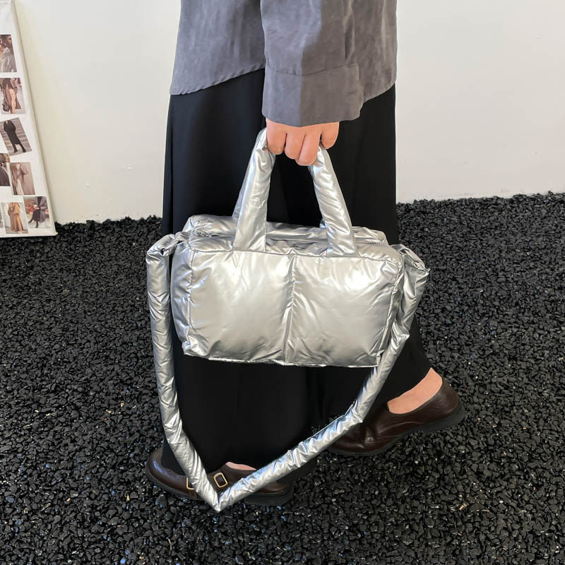 韩系超火夹棉包泡芙棉服包手提托特包通勤包大容量轻便单肩斜挎包,箱包皮具/热销女包/男包,托特包,淘宝优惠券,粉丝福利购,淘宝优惠卷