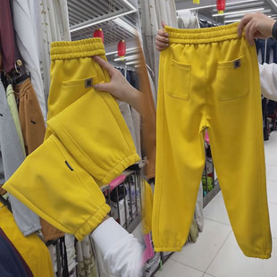 冬季新款黄色休闲裤女小个子百搭加绒运动裤宽松显瘦哈伦裤九分裤