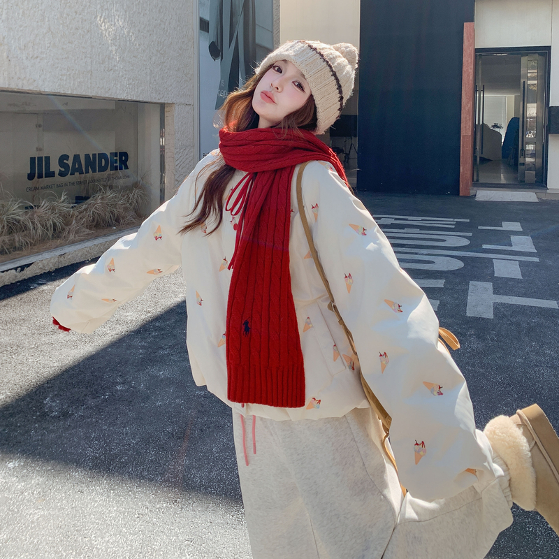 新款大货特殊定制刺绣面料50白鸭绒羽绒服275-M776-P315-K438，女装羽绒服，柒柒家