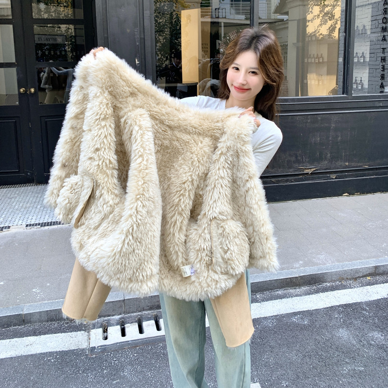 新款图大货已出皮毛一体短外套仿皮草275-W777-p225-k328，女装皮草，柒柒家