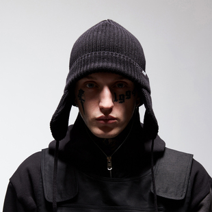 PMW 黑白滑雪雷锋帽纯色针织冷帽通勤户外御寒针织毛线帽