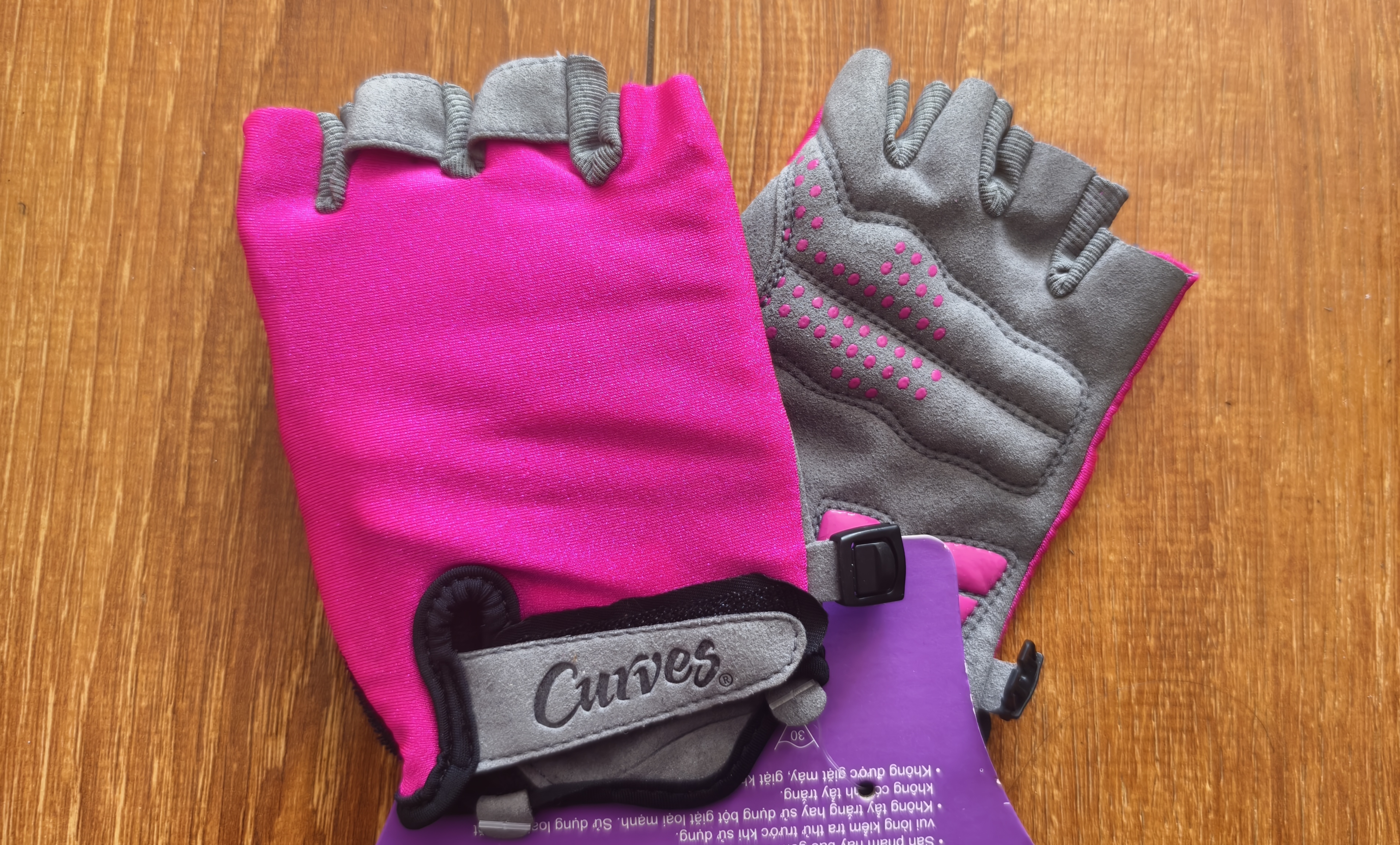 女款健身健美瑜伽半指手套登山户外防晒晨练跑步徒步防滑半截手套