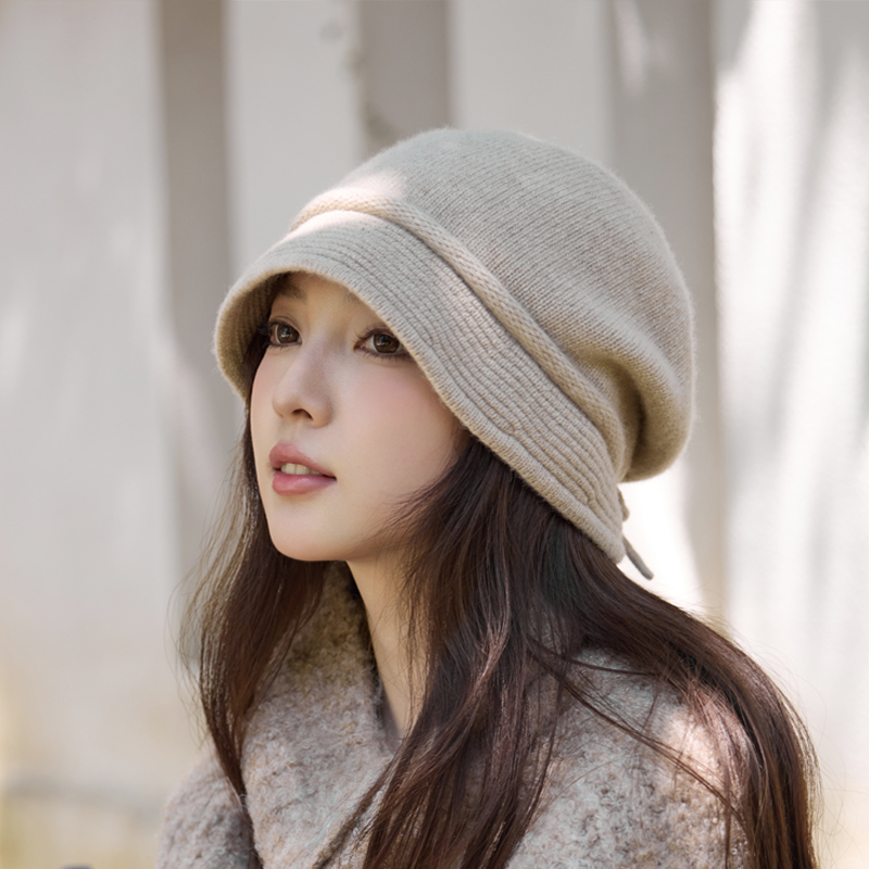 谷兜空间蝴蝶结装饰盆帽出游女