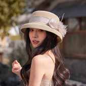 春夏小众设计师鸵鸟毛赫本草帽禁欲系甜酷风羽毛帽度假弯沿沙滩帽