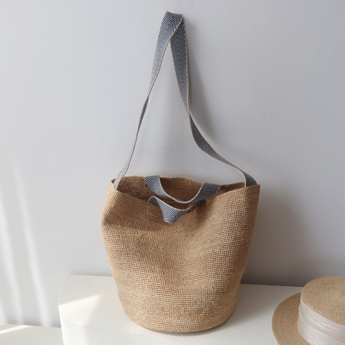 谷兜空间天然拉菲草柔韧透气