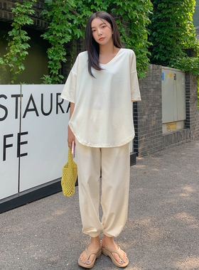 现货韩国代购夏季女装V领宽松休闲T恤裤子运动休闲套装奶油色ins