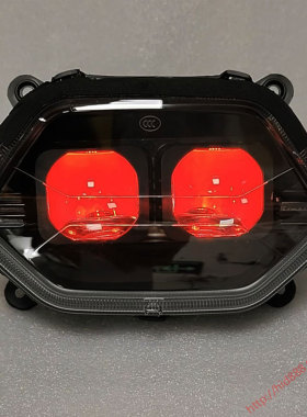 适用2024新款龙嘉维多利亚150si 250大灯总成改装LED矩阵透镜车灯