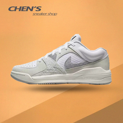 白灰色男女鞋运动休闲鞋