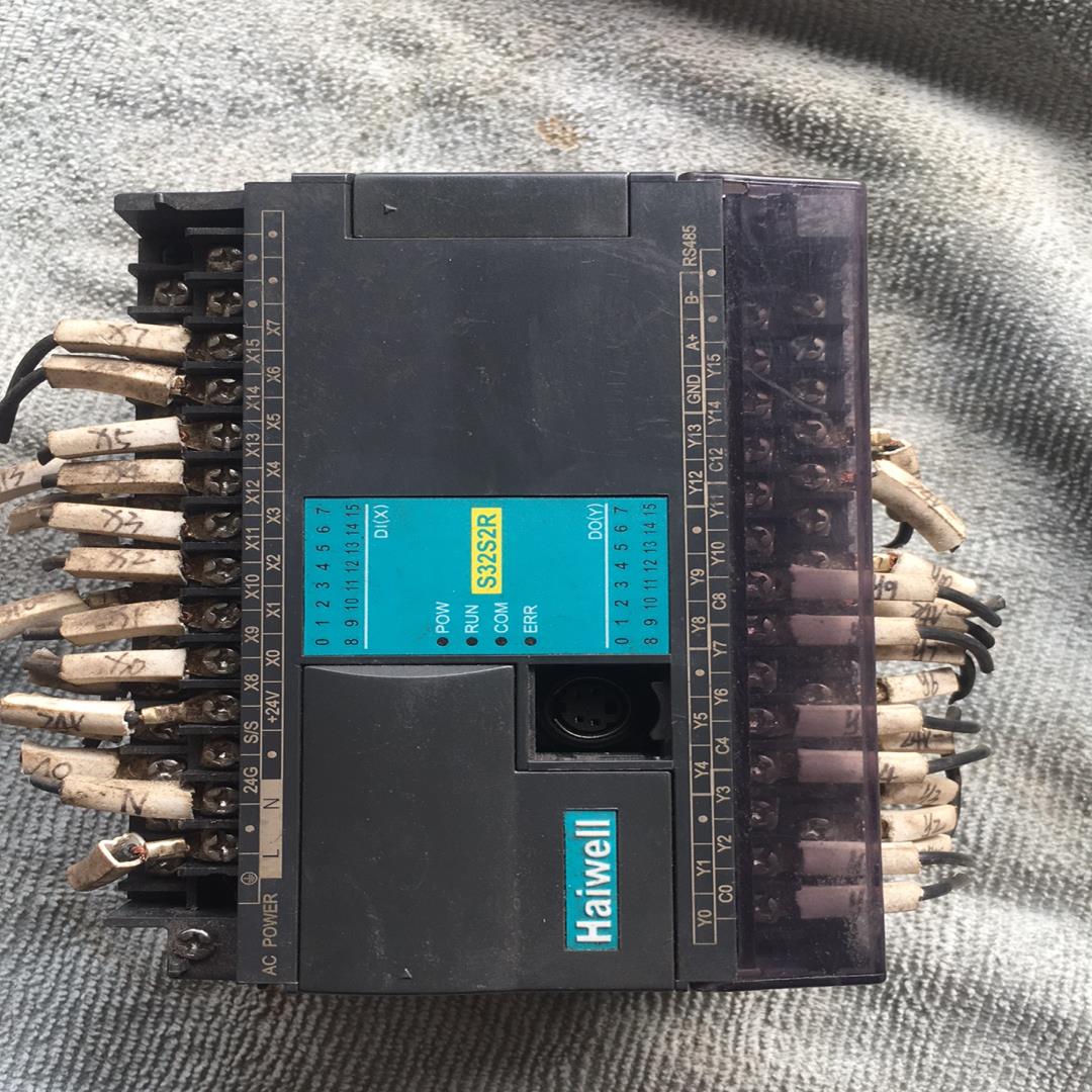 HaiWelⅠS32S2R缺个盖板但不影响使用(念奴配件）