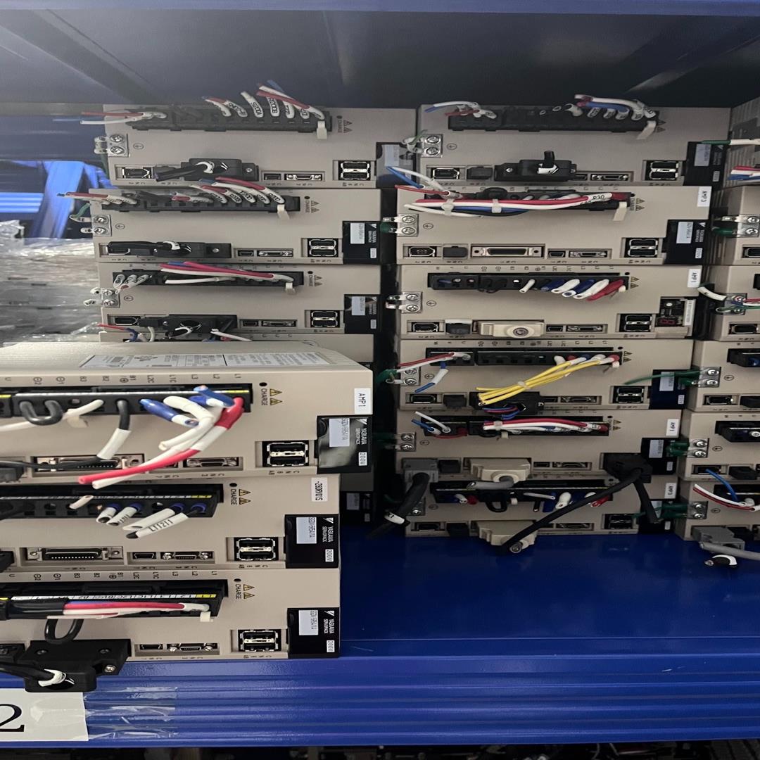 安川驱动SGDV-5R5A11A 拆机成色好议价(念奴配件)