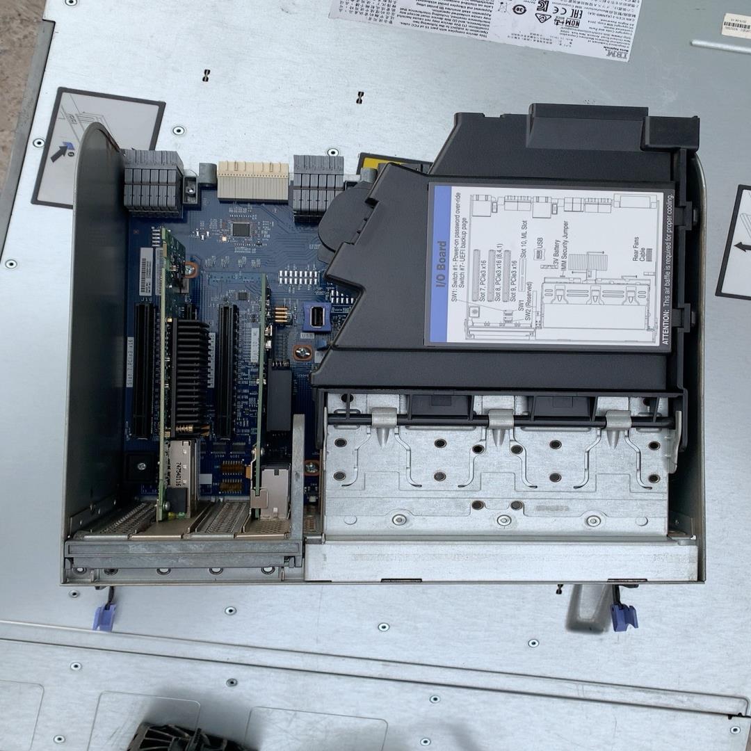 IBM X3850X6 IO板PCI板00FN701 00F(念奴配件）