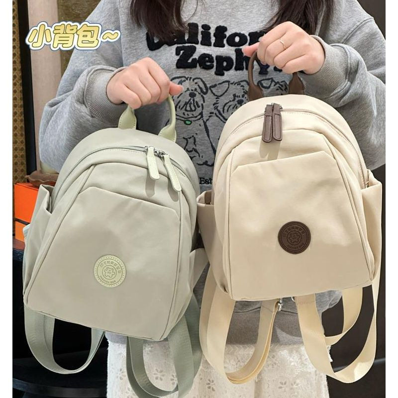 休闲简约新款双肩包迷你小女