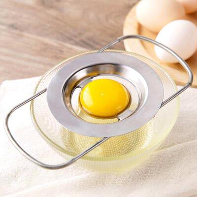 Egg yolk separator filter made of baked egg white egg egg