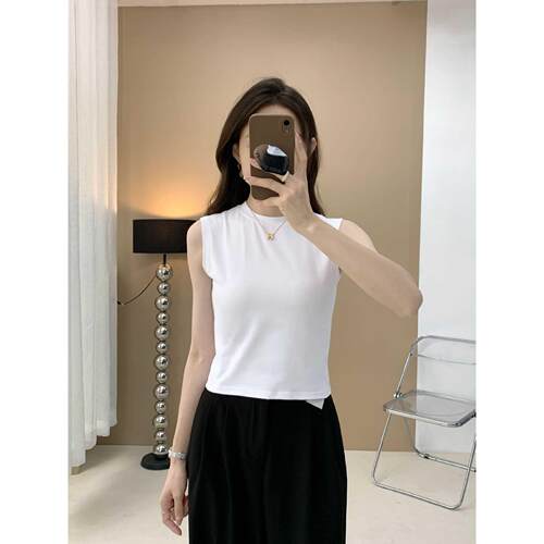 Short Sleeveless Base Vest Women