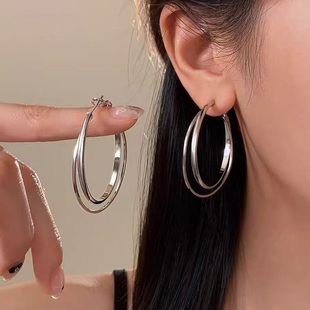 金属双层圈圈耳环女轻奢高级感气质大耳圈圆圈耳钉素圈耳饰耳扣