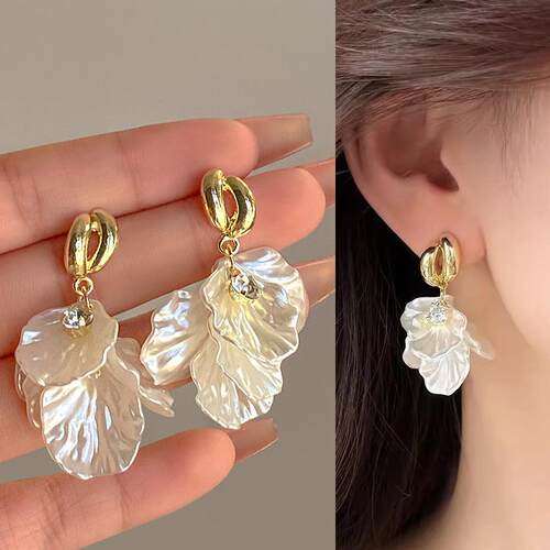 2024新款百搭气质温柔流苏贝壳花瓣耳环气质甜美高级优雅耳钉耳饰