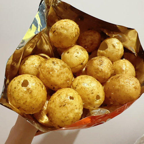 爆脆章鱼丸子追剧咔嚓停不下来