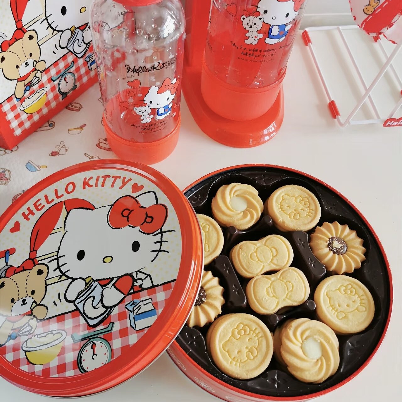 Hello Kitty饼干礼盒炒鸡可爱！巧克力曲奇饼干曲奇饼干曲奇造型