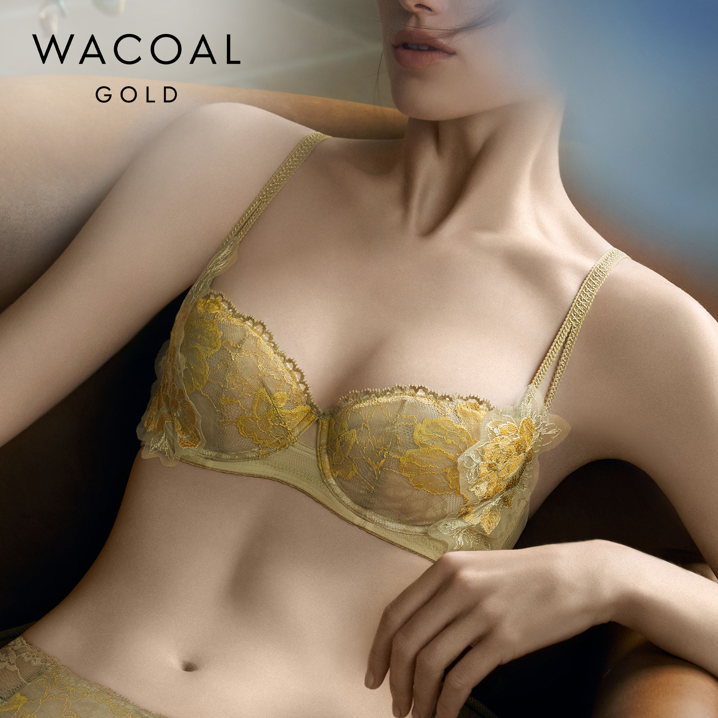 华歌尔奢华蕾丝大胸文胸罩内衣女