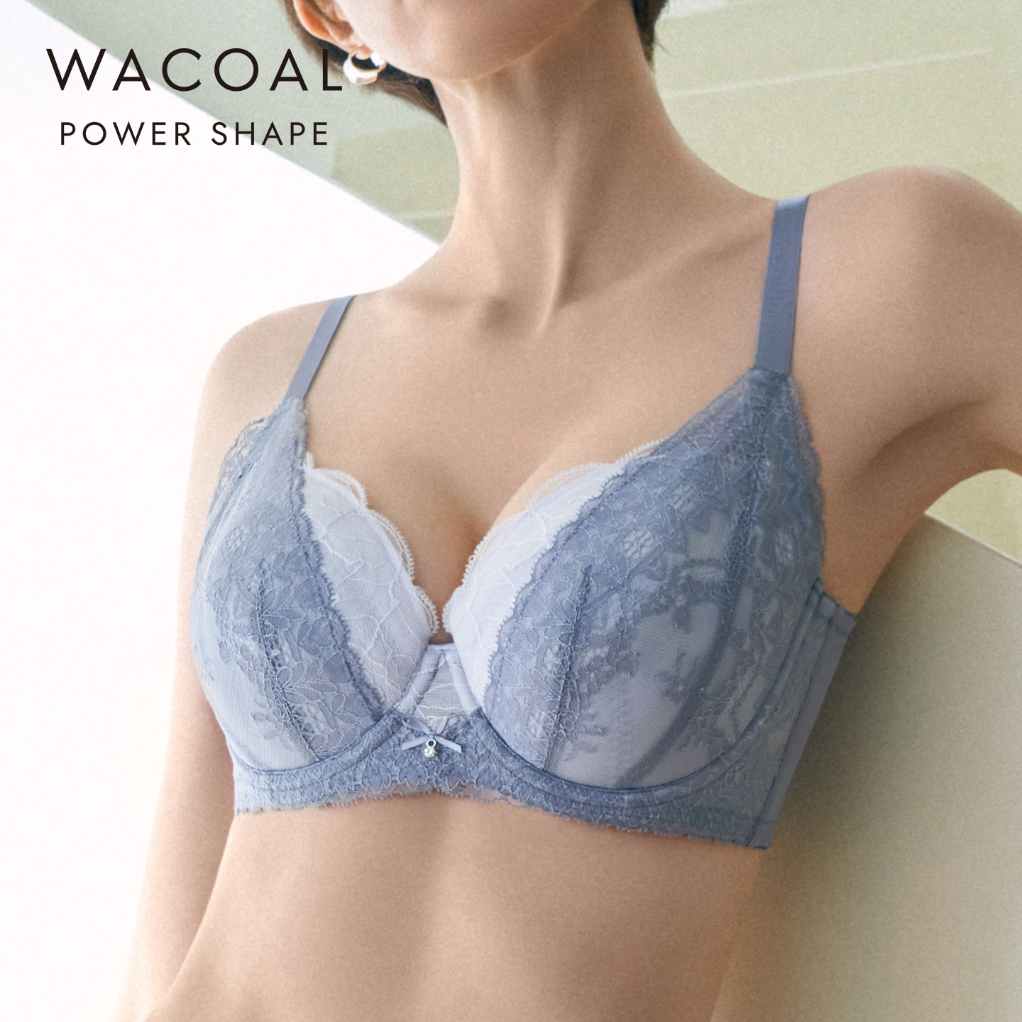 华歌尔全罩杯薄款大胸显小内衣女