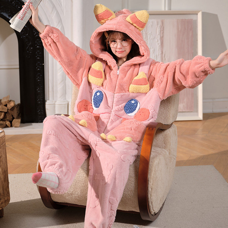 连体睡衣女秋冬季珊瑚绒卡通冬天加绒加厚可外穿法兰绒长袖家居服