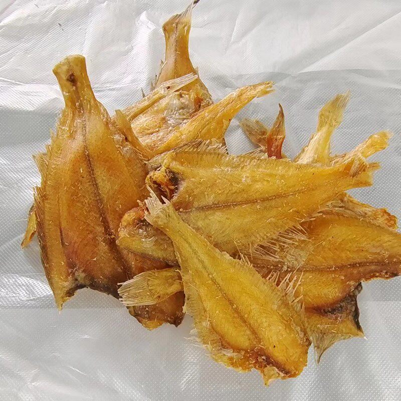 香烤小偏口鱼酥比目鱼干扁口鱼仔海鲜即食休闲零食小酥鱼青岛特产
