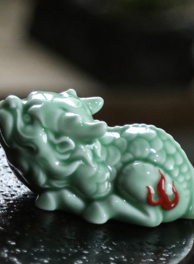 小麒麟招财陶瓷摆件小貔貅茶室茶桌家居客厅装饰品办公桌面装饰摆