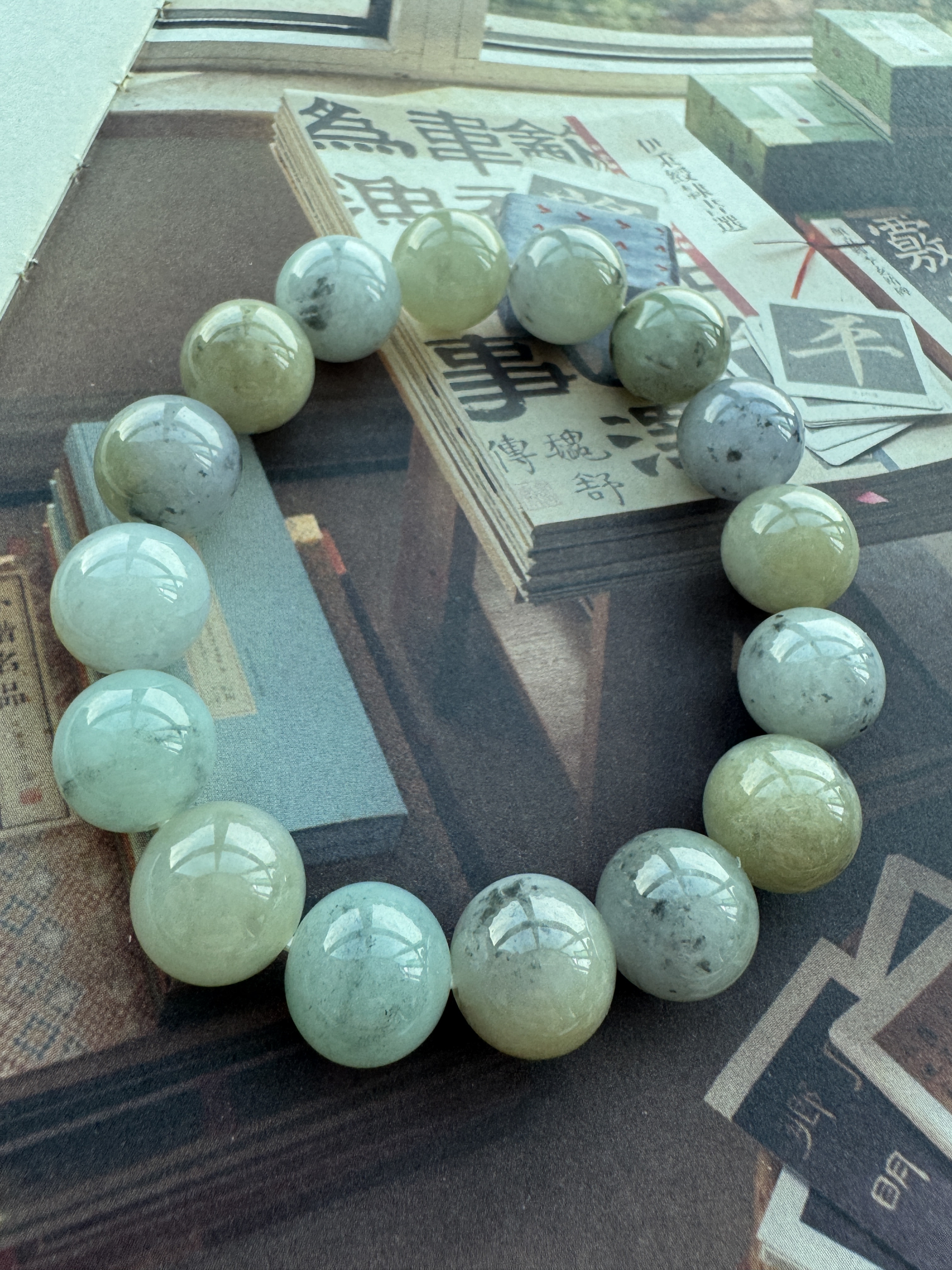 冷雨飘 天然翡翠冰糯种乌鸡多彩圆珠13.6mm手串