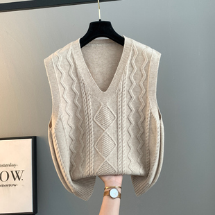 马甲女春秋坎肩2025新款小个子毛衣V领宽松冬季外穿