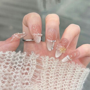 手工儿童美甲穿戴甲高级感中长款白璃微花假指甲贴片2026马年新款