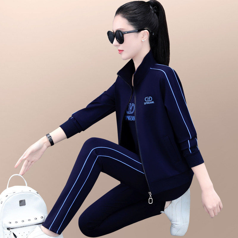 运动服套装女春秋2026新款时尚洋气宽松显瘦女士休闲跑步服三件套