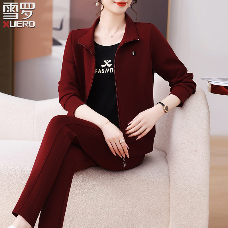 妈妈春装运动服套装时尚显瘦三件套2026新款中老年女士春秋款外套